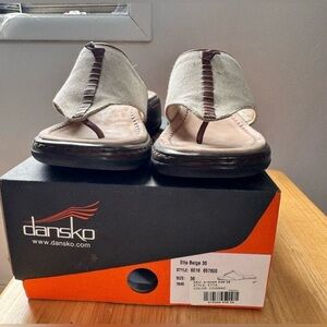 Dansko thong sandals 🤍 Size 36 USA 5.5-6 New With Tag